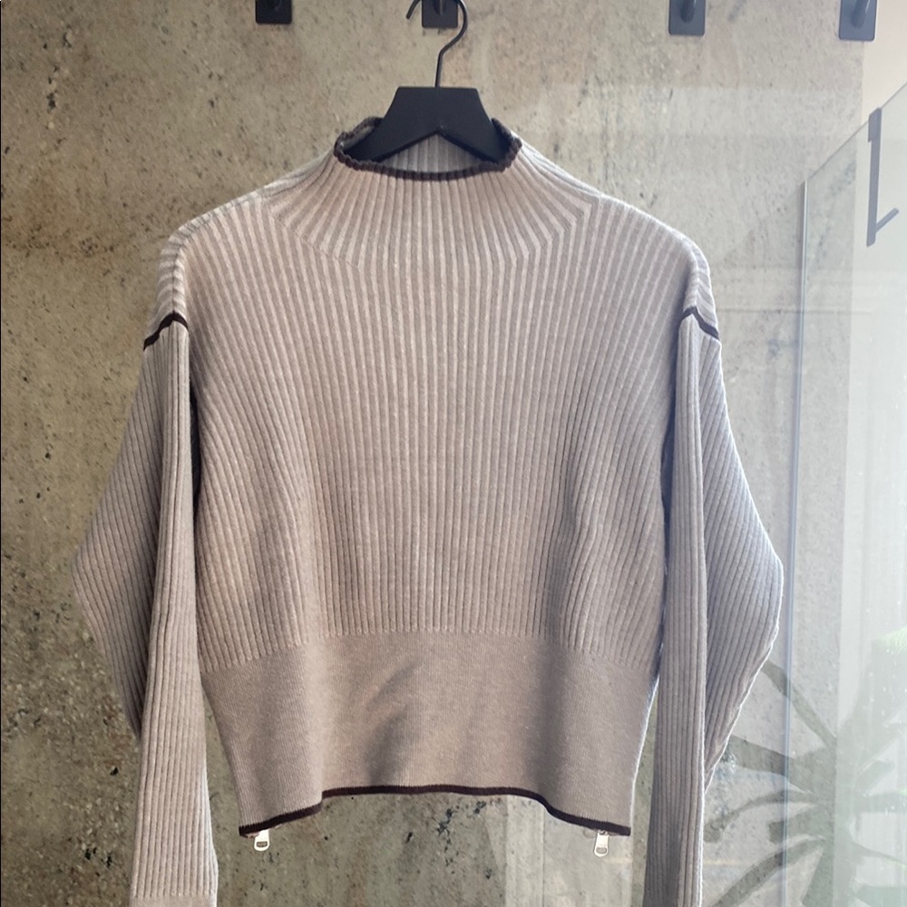 Varley Gray Cowl Neck Ribbed Sweater size S